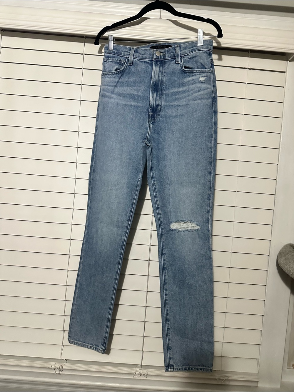 J Brand Carolina Destruct Light Wash Distressed Straight Ankle Jeans Size 27